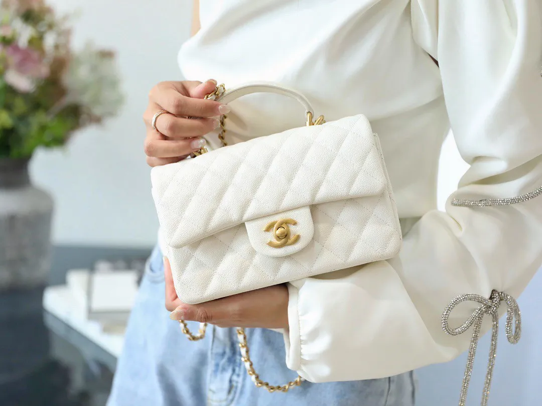 Chanel 10 shoulder discount bag