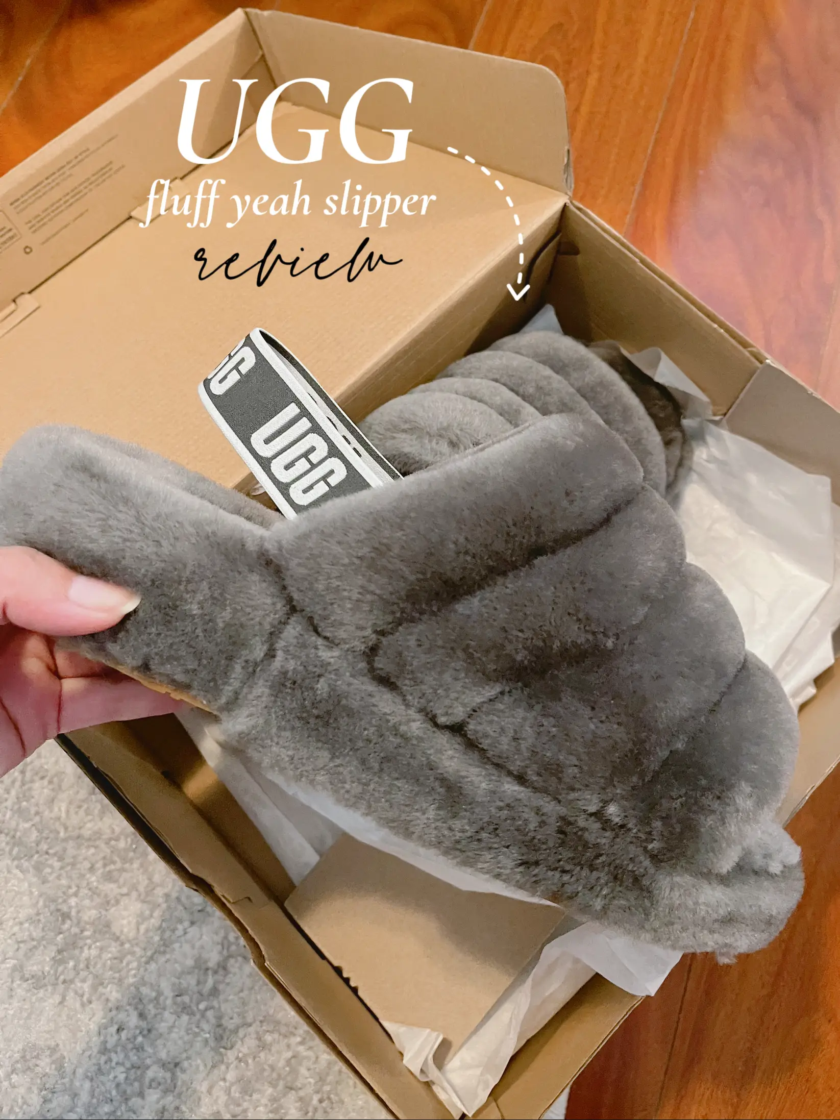 UGG fluff yeah slippers review    | Caitlin 🧚🏻‍♀️が投稿した