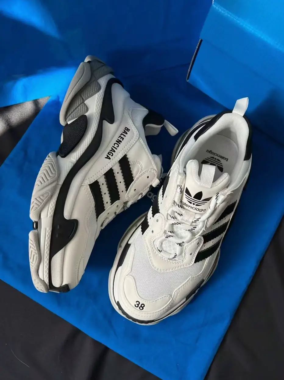 Adidas balenciaga hotsell look a like