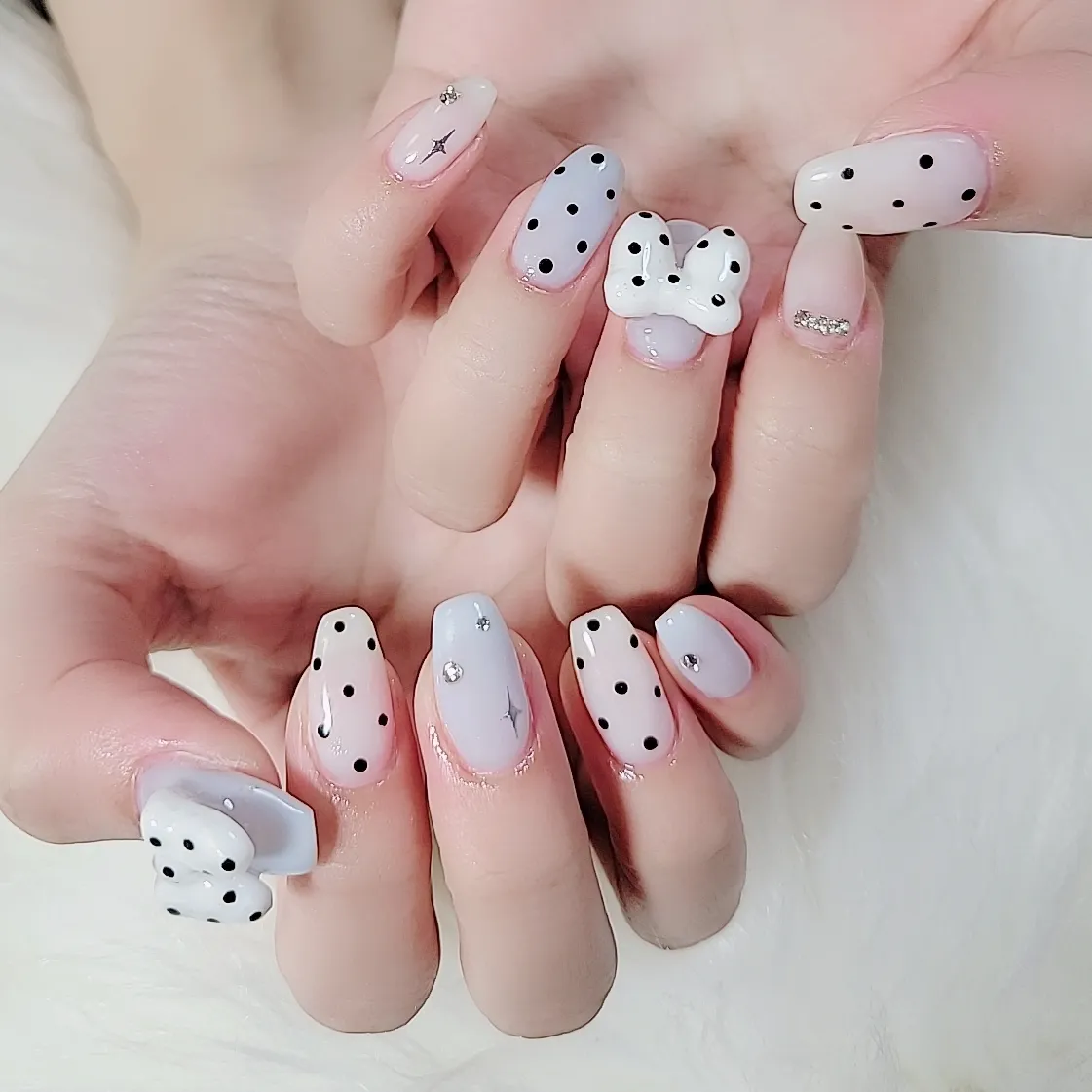 お急ぎ便A♡ネイルチップ 量産型 フレンチ チェック柄 白 ワンホン ちゅるん ❤︎ネイルチップ チェック柄 フレンチ ワンホン 量産型 ヲタク