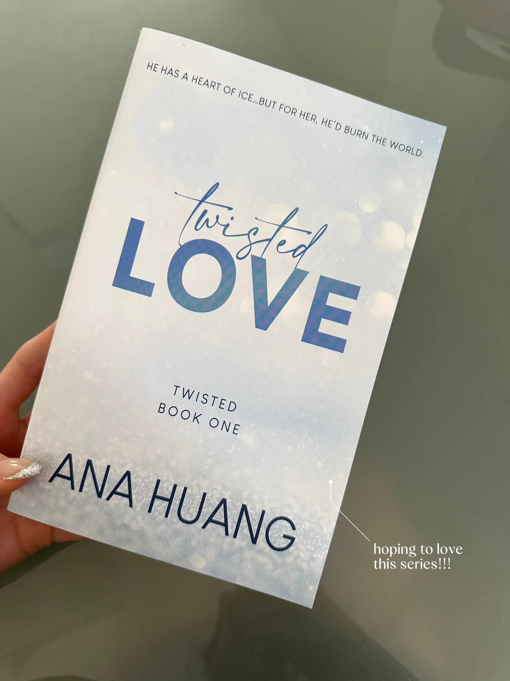 BOOK REVIEW: Twisted Love by Ana Huang - Shelby Creates Things