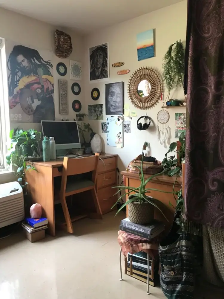 Hippie dorm room hot sale