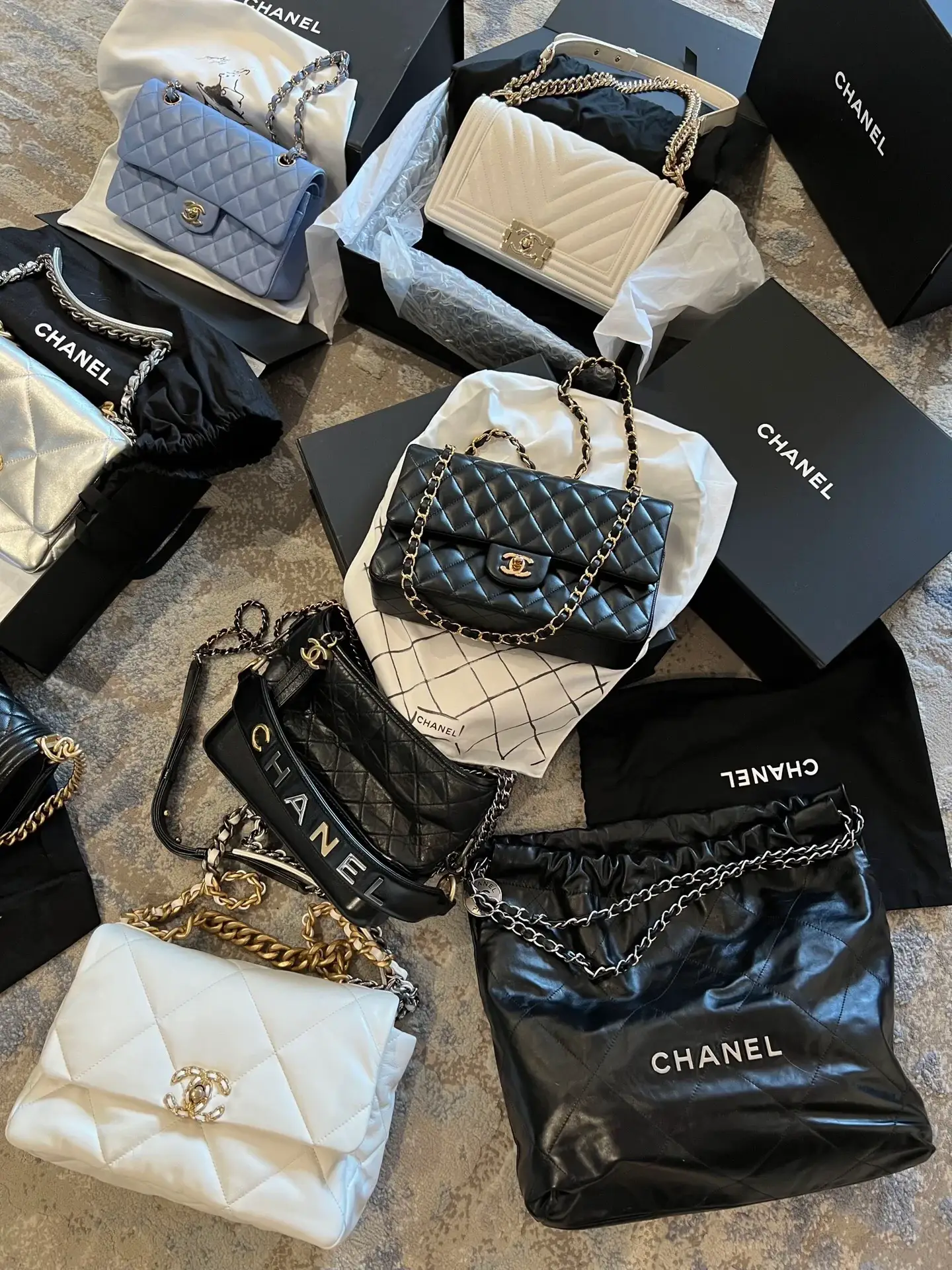 Unboxing hot sale chanel bag