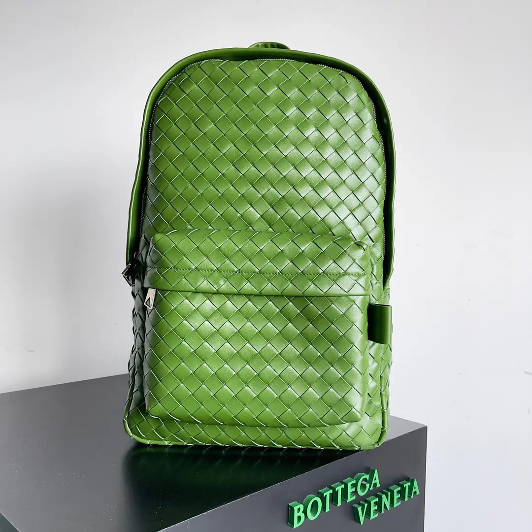 Bottega Veneta Backpack in Green for Men