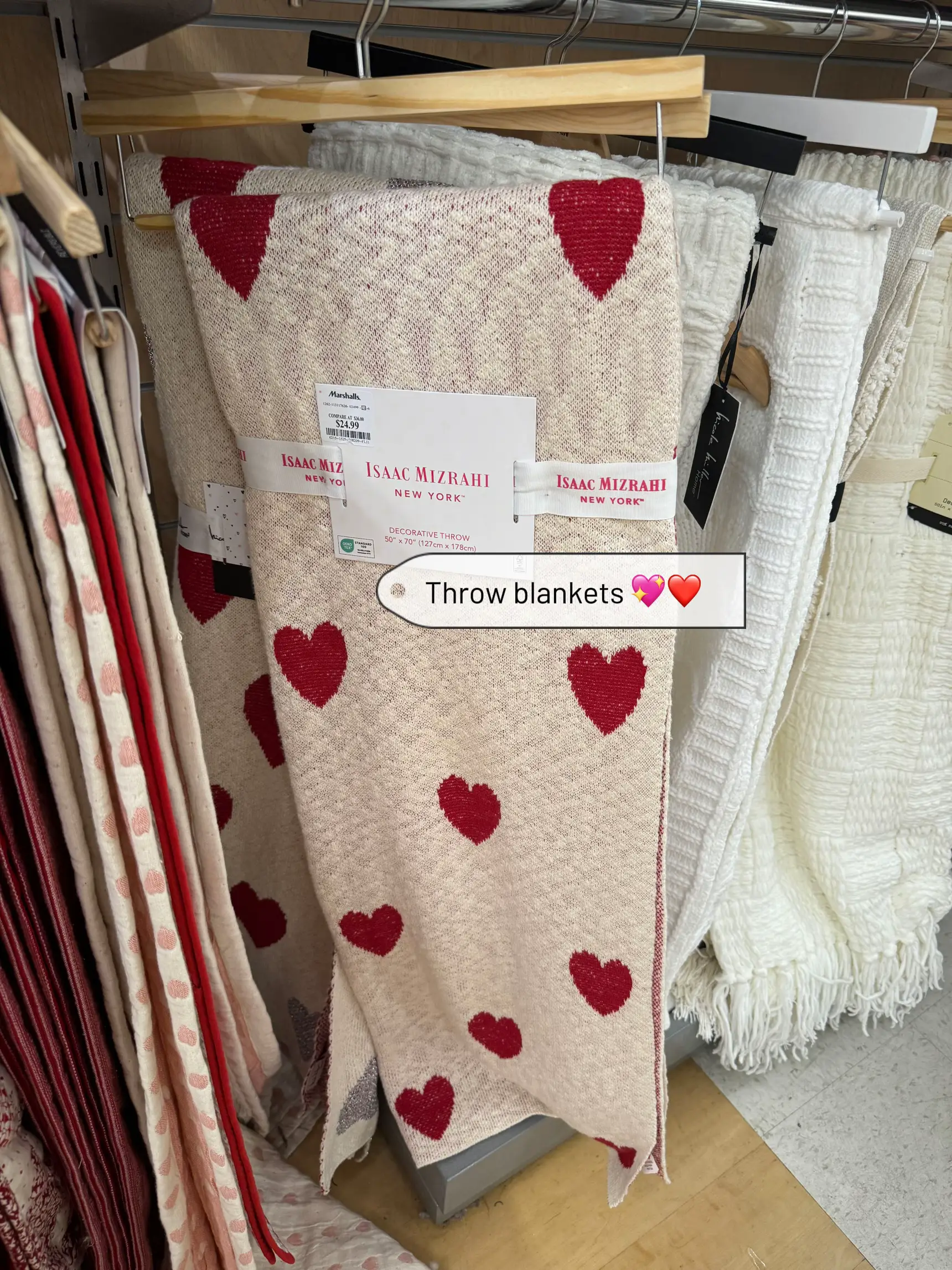 2024 Hello Kitty Valentine LOVE LETTERS Throw Blanket 50x70 