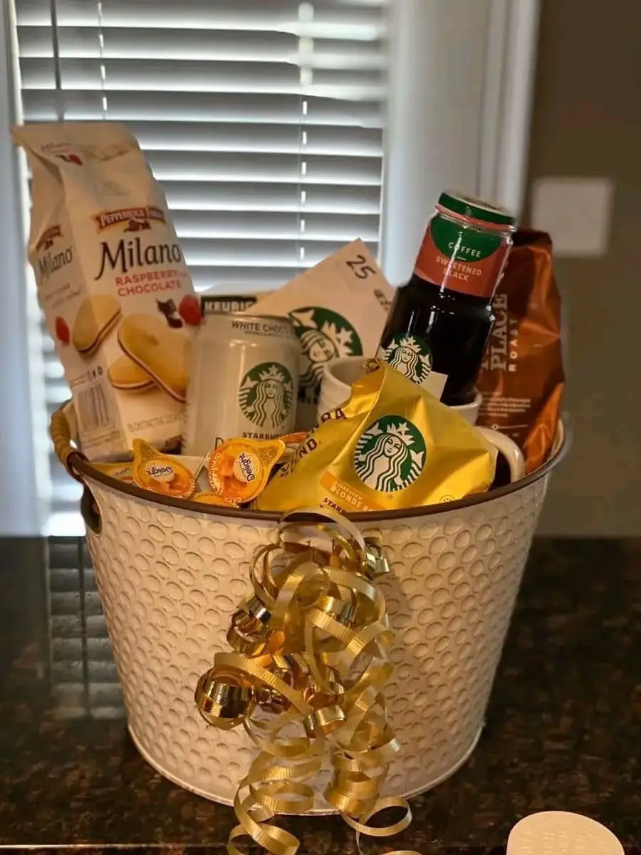 diystarbucksgiftbasket #giftideas Diy Starbucks Gift basket 