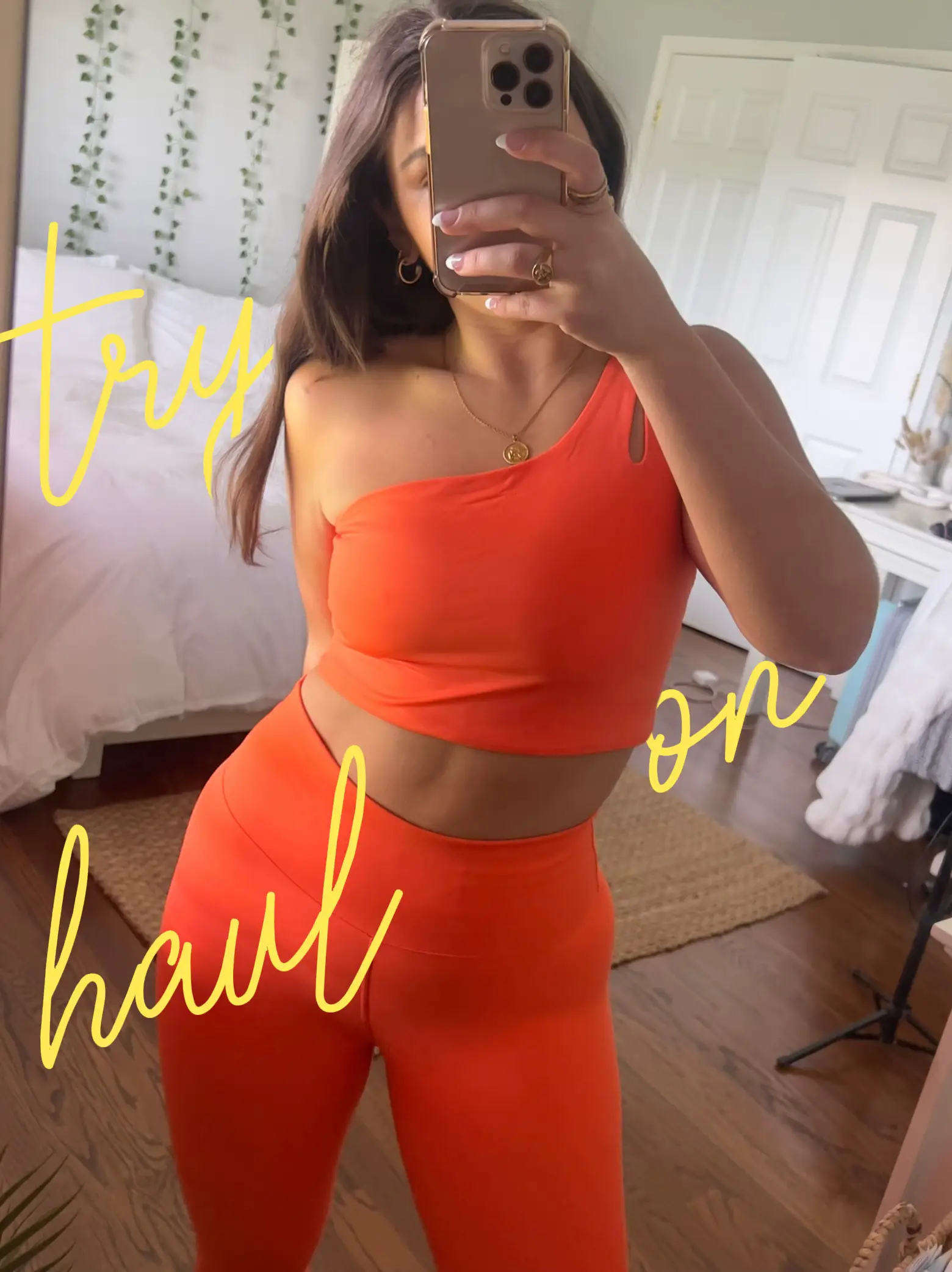My favorite Fabletics Workout Sets 🏋🏽‍♀️ And Prices!, Gallery posted by  noelleconforti