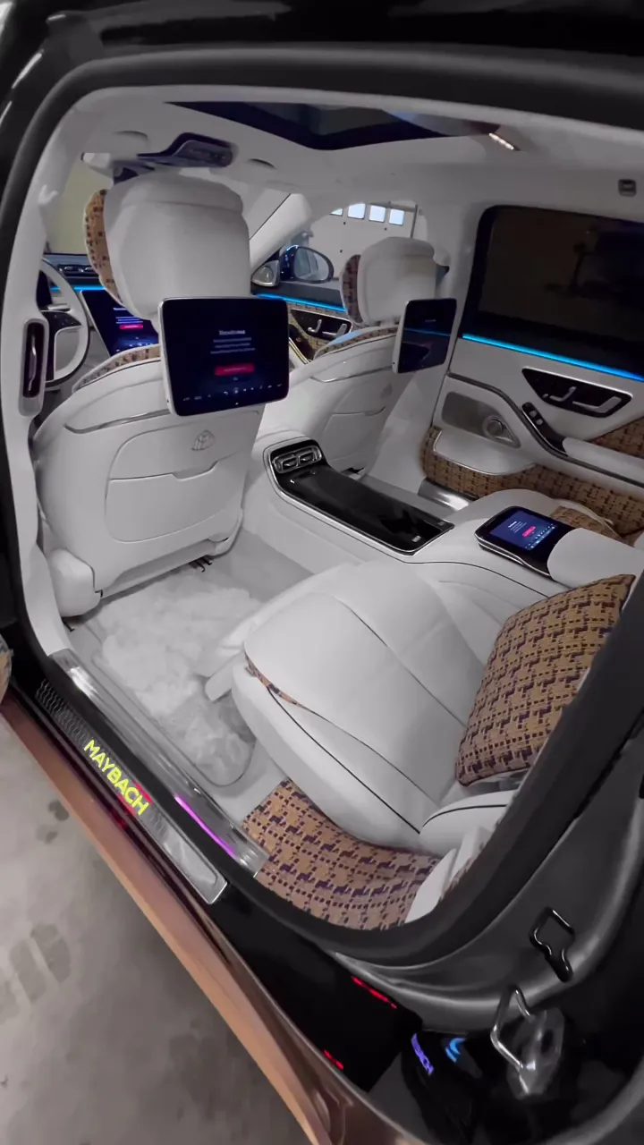 Mercedes - #Maybach #S #680 #Haute #Voiture #1 #f, Video published by  Konstantinov Jo