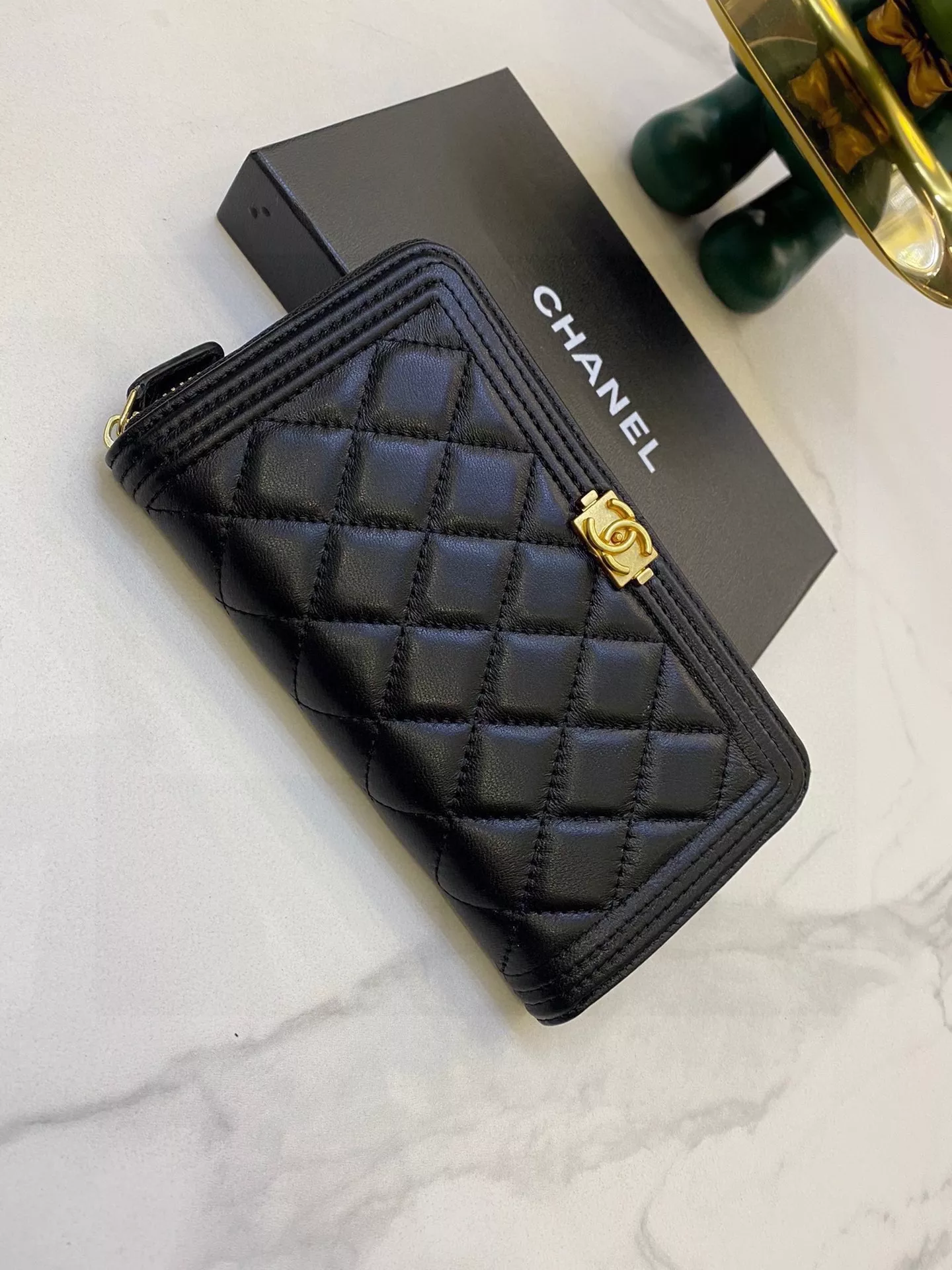 CHANEL🎀#財布です | Juliaが投稿したフォトブック | Lemon8 