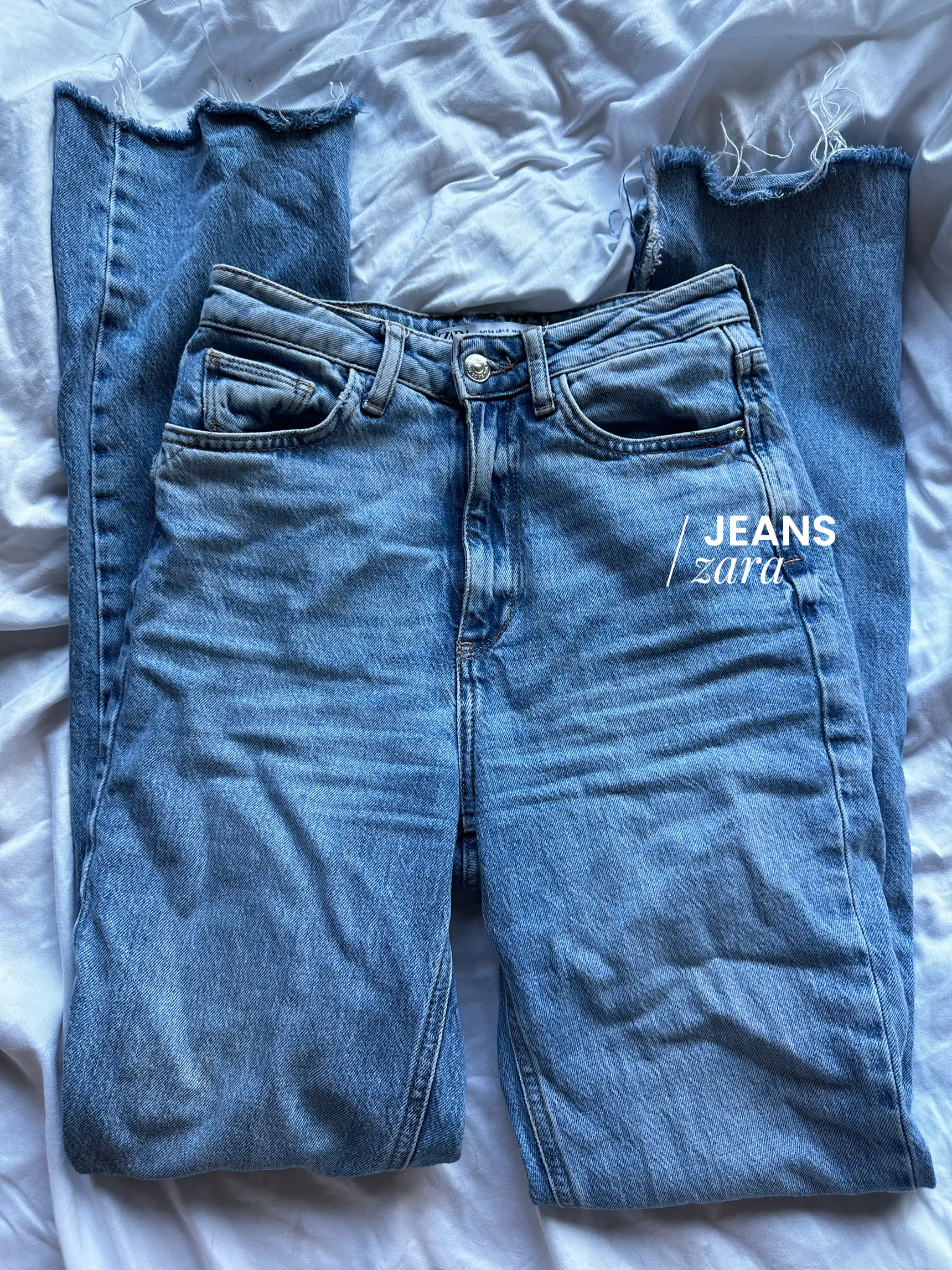 MY FAVORITE LEVIS JEANS for Small Waist and Thick Thighs #levisjeans #levis  #petitestyle 