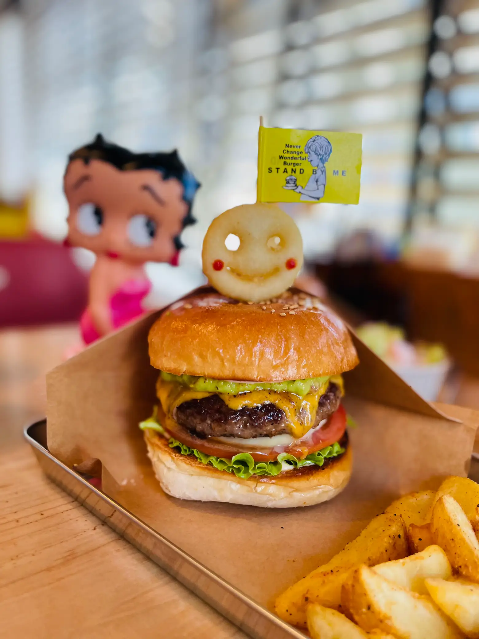 ならまち マーベリックのハンバーガー🍔 | hiroが投稿したフォトブック | Lemon8