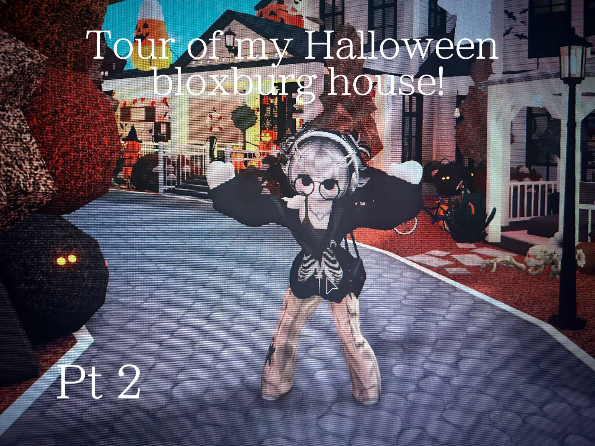 bloxburg, halloween decorated home