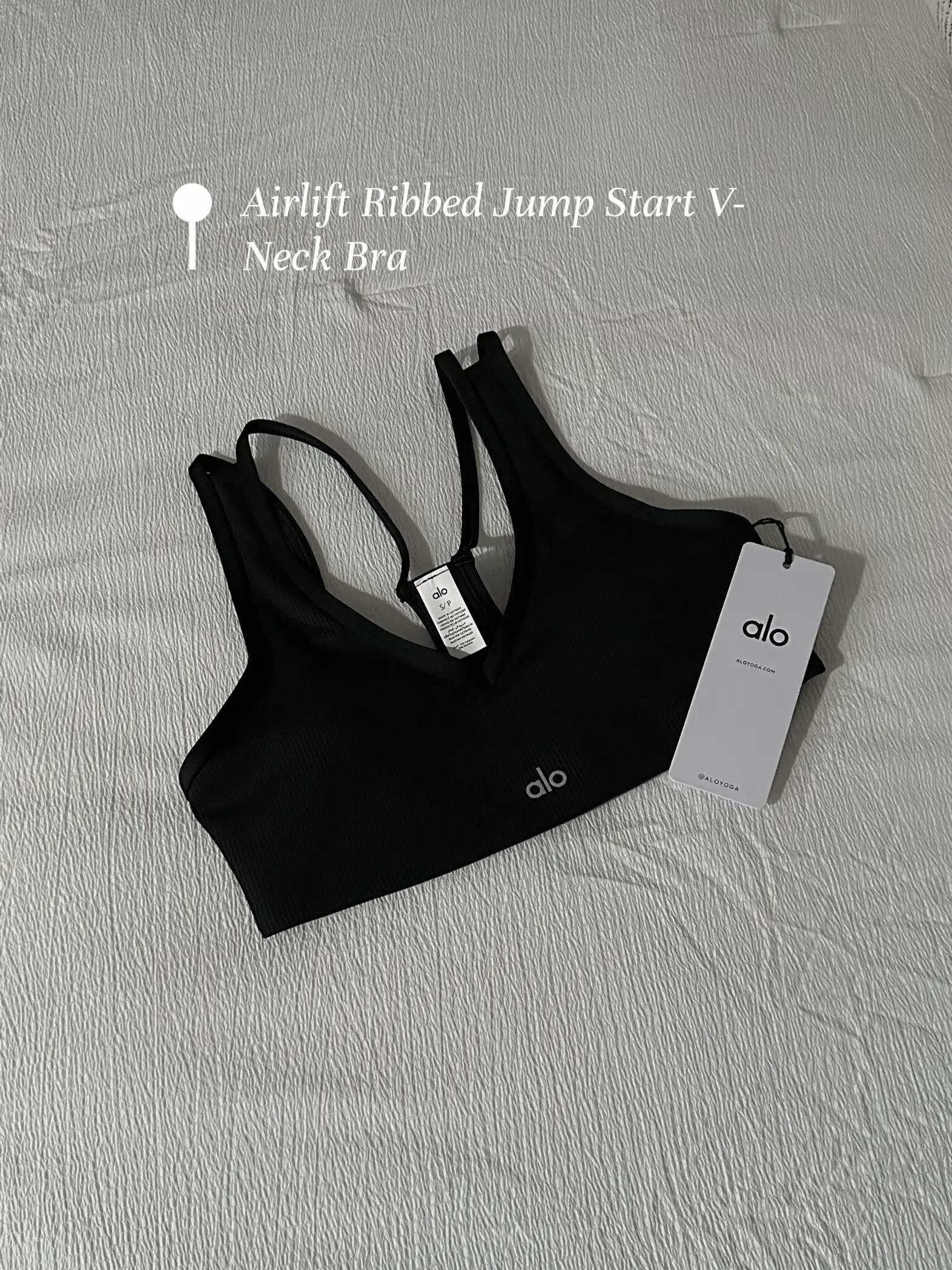Alo Yoga®  Alosoft Head Start Bra in Fog Grey, Size: Medium