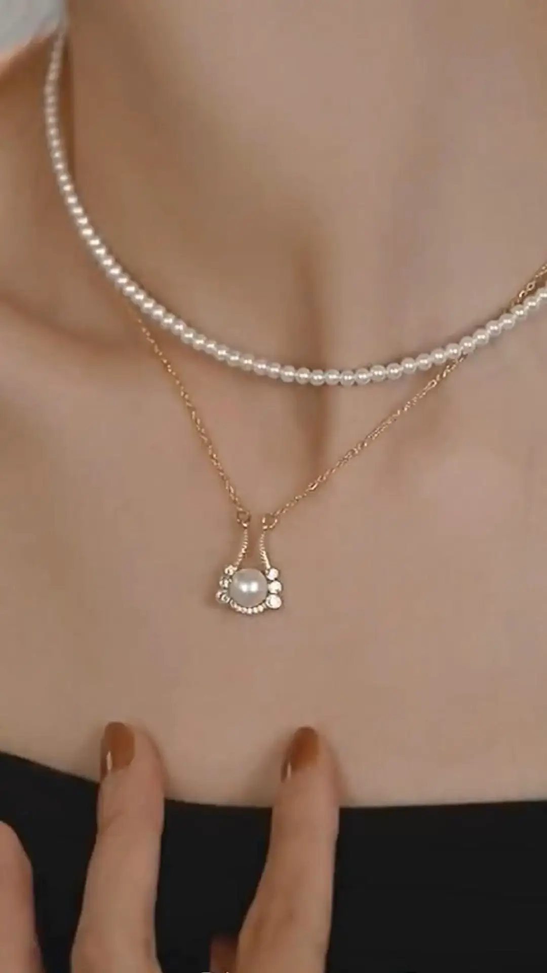 Cara O Sello Brand Heart Lock Necklace