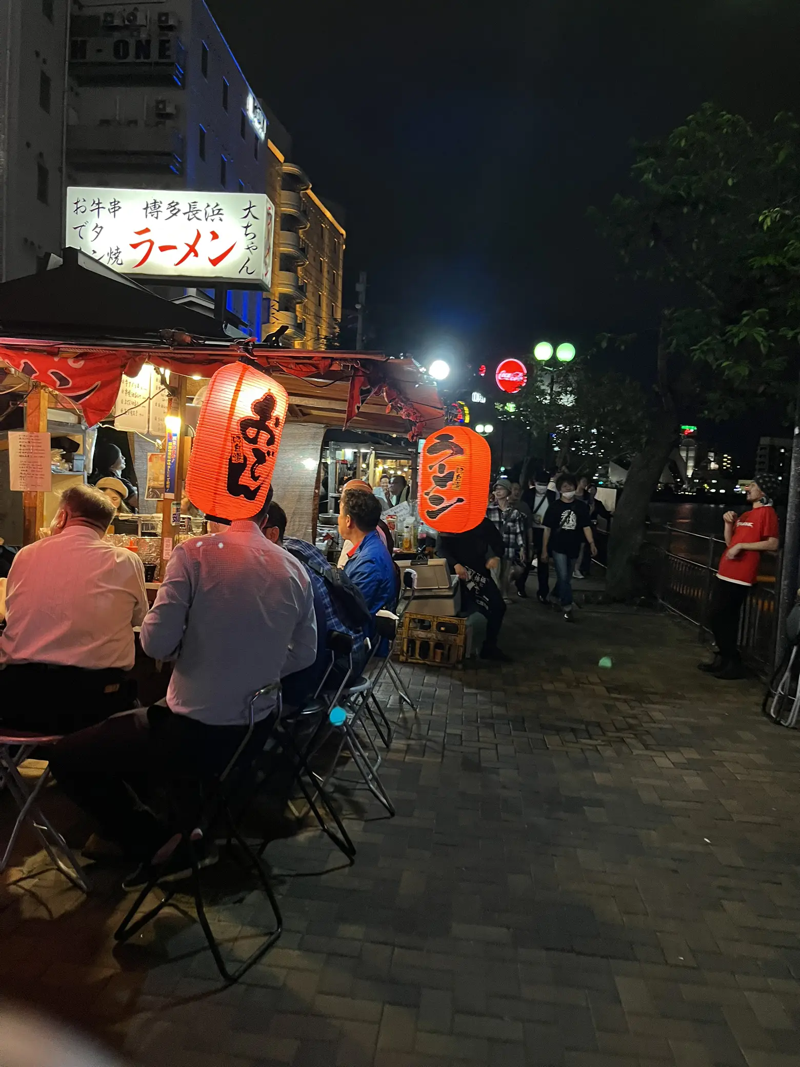 ひでちゃんラーメン】中洲(福岡) 🍜博多焼きラーメン | ぐるまにが投稿したフォトブック | Lemon8