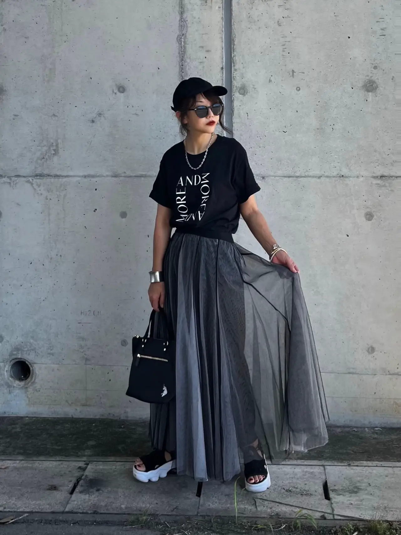 ほぼ新品】NATURAL BEAUTY 油っこ BASIC チュールスカート