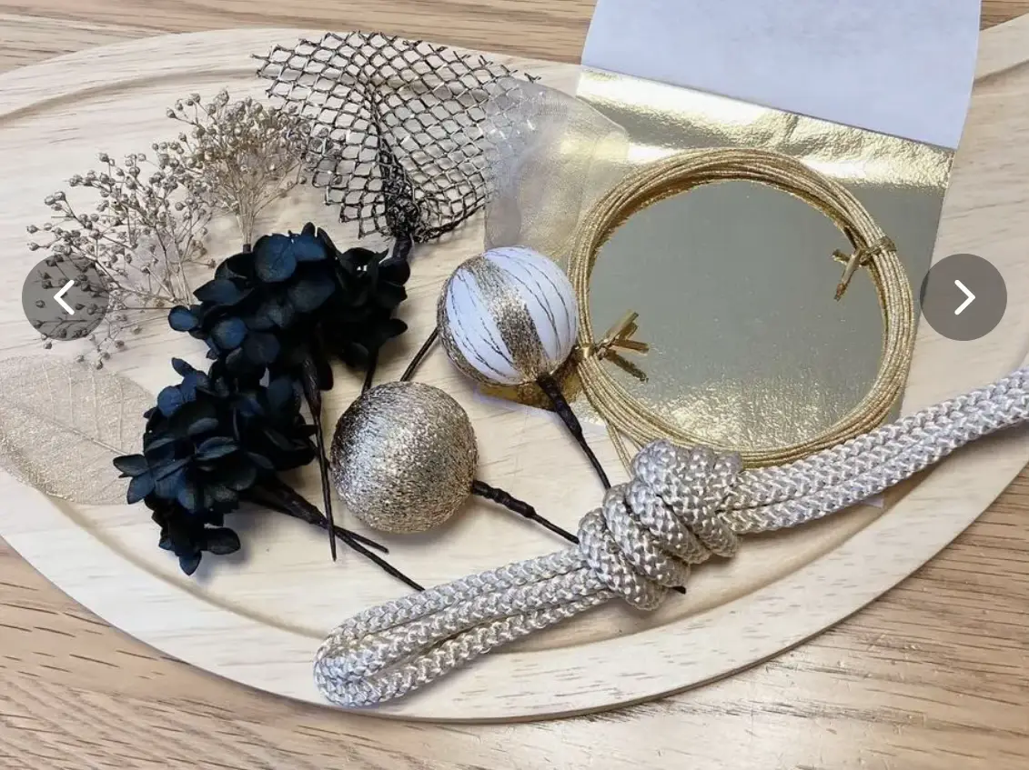 再販受けつまみ細工髪飾り水引リボン紅白ゴールドラインストーン