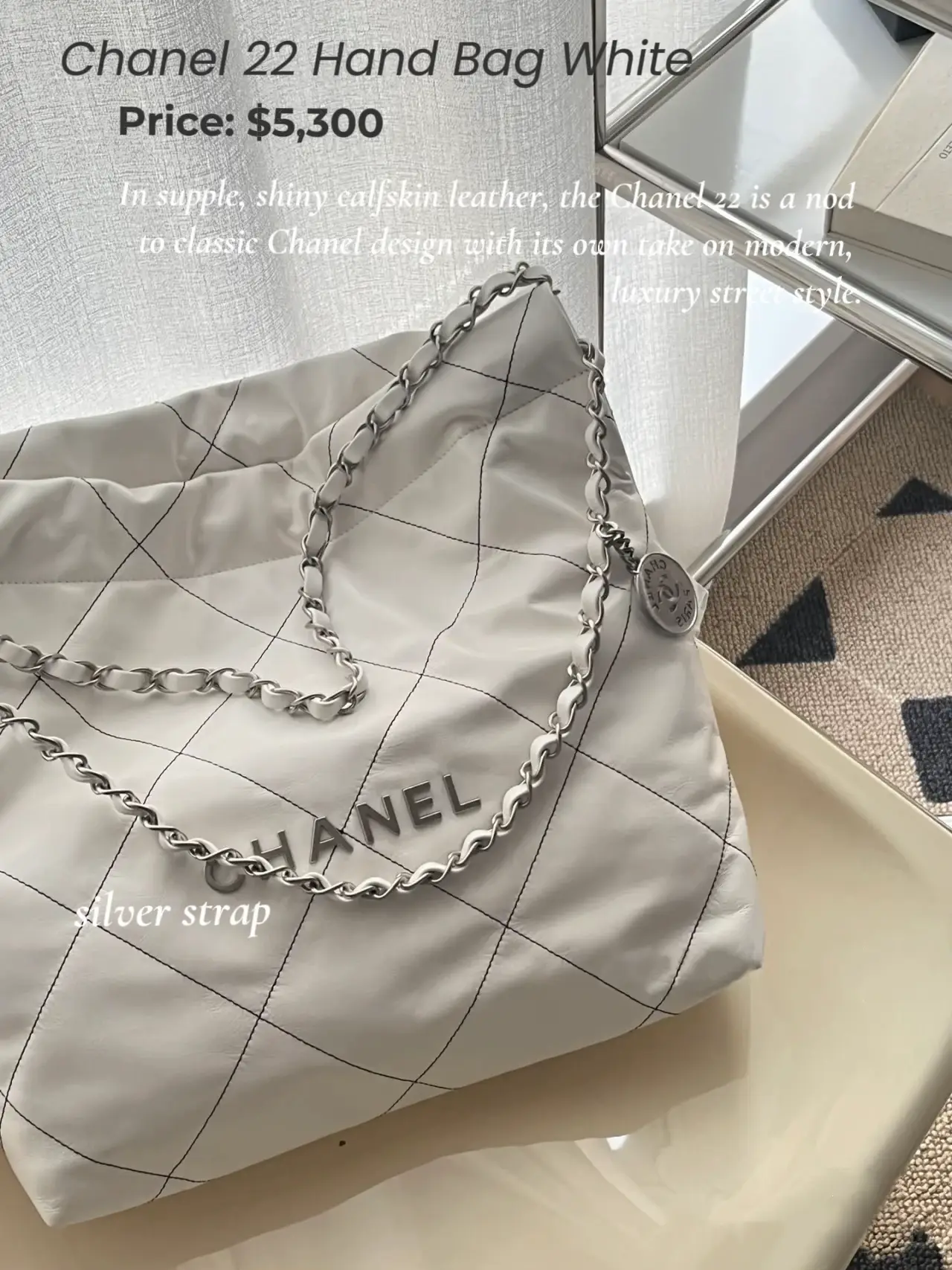 Chanel 22 handbag, Shiny calfskin & gold-tone metal , black — Fashion