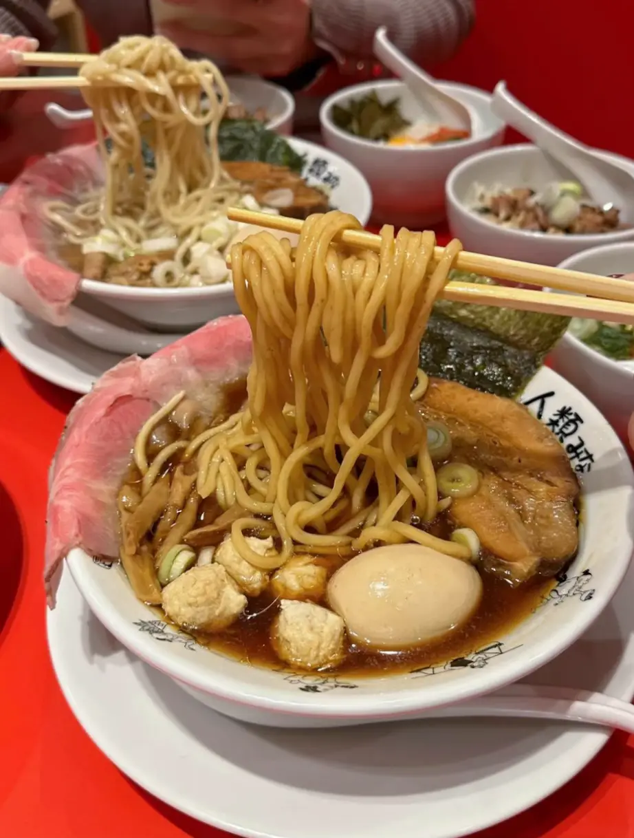 人類みなウチのラーメン（大阪・心斎橋）「人類みな麺類」とmisonoのコラボ | fox.osaka 大阪グルメが投稿したフォトブック | Lemon8