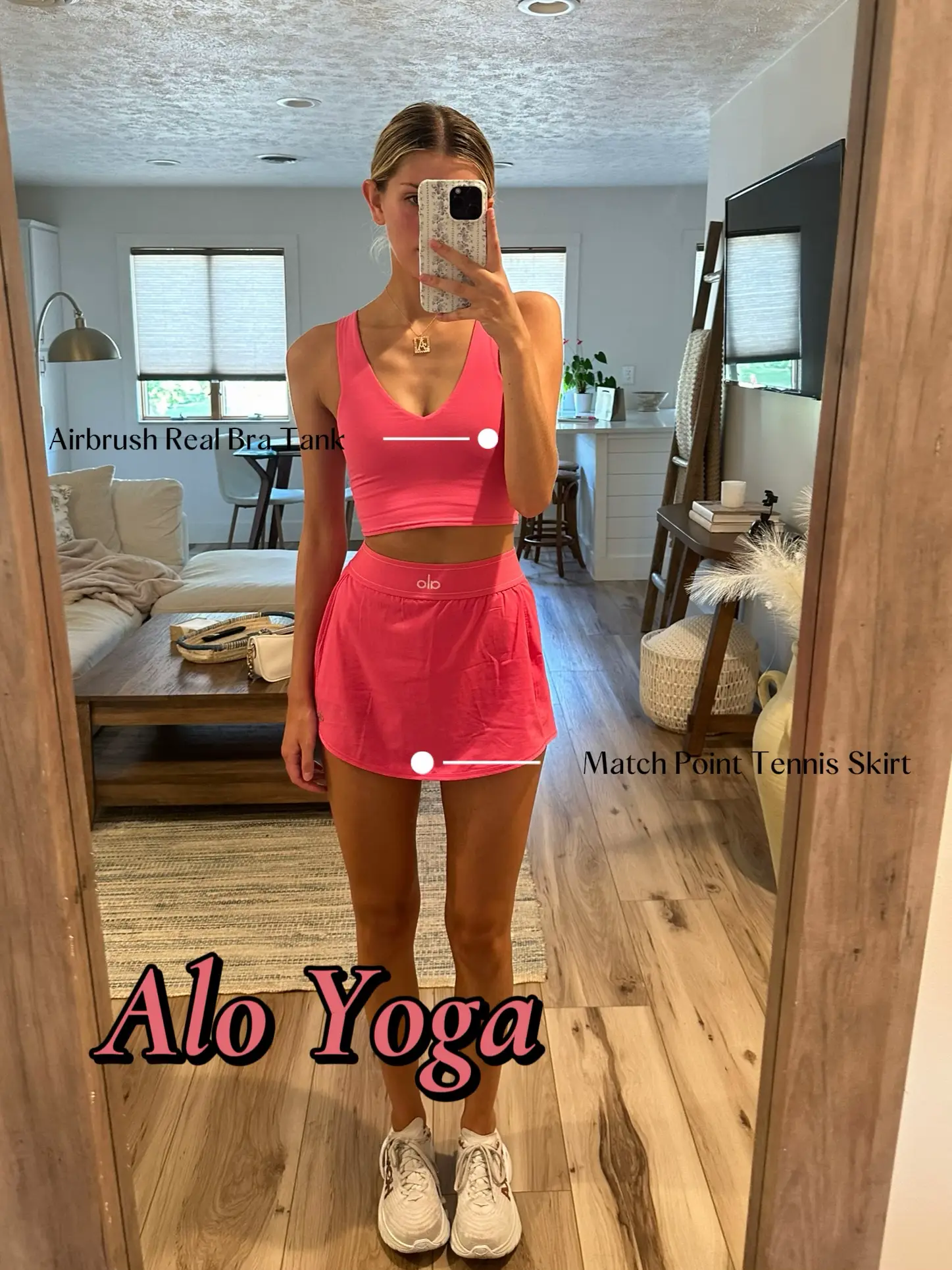 Match Point tennis skirt in black - Alo Yoga