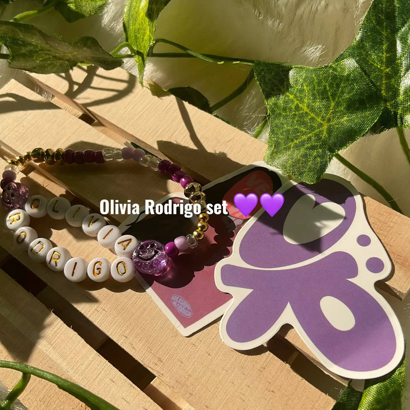 New Taylor swift and Olivia Rodrigo bracelets, Video published by Jordan  Lee
