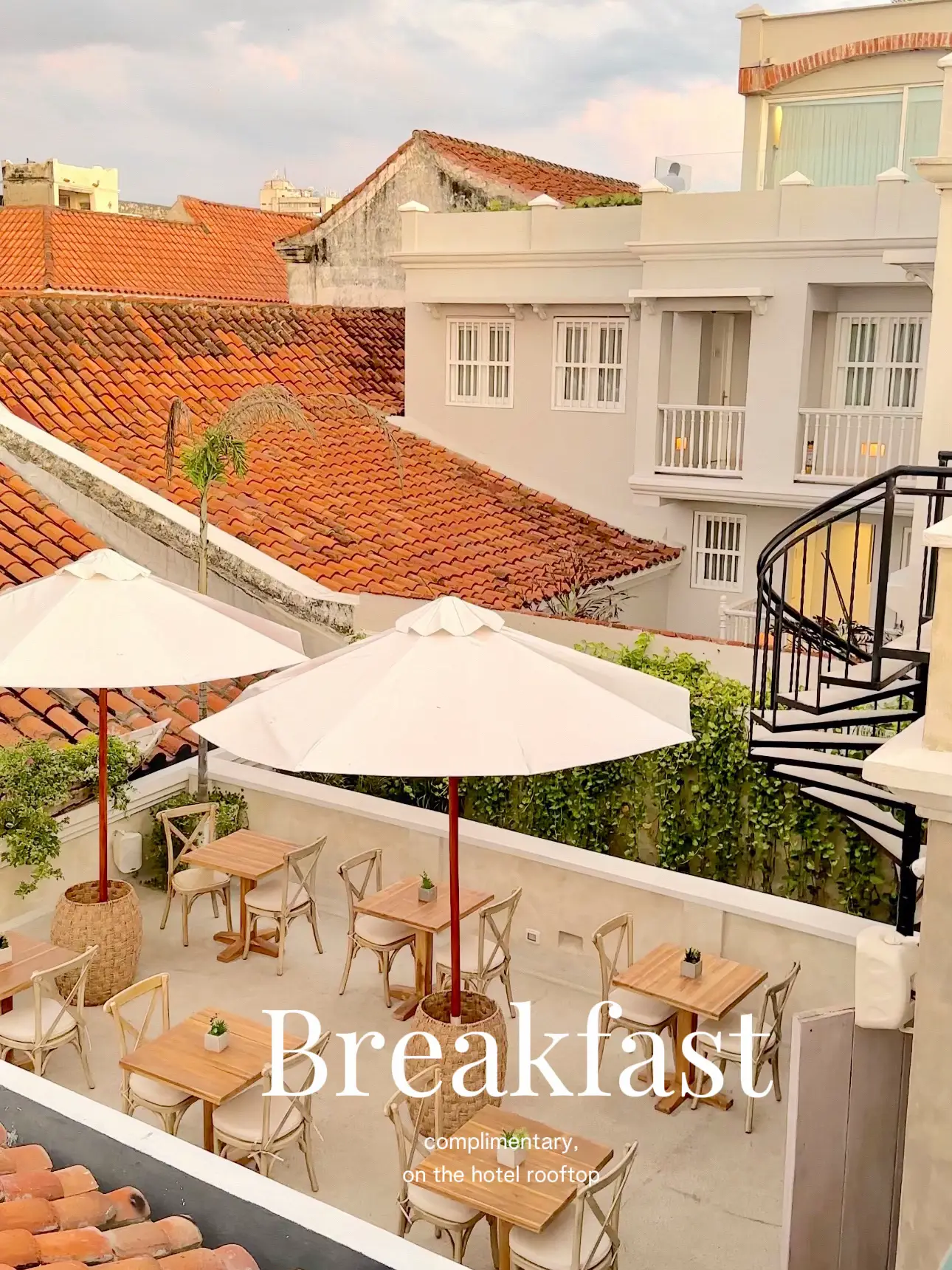 Parisian hotel with live jazz music on Thursdays - Lemon8 Search