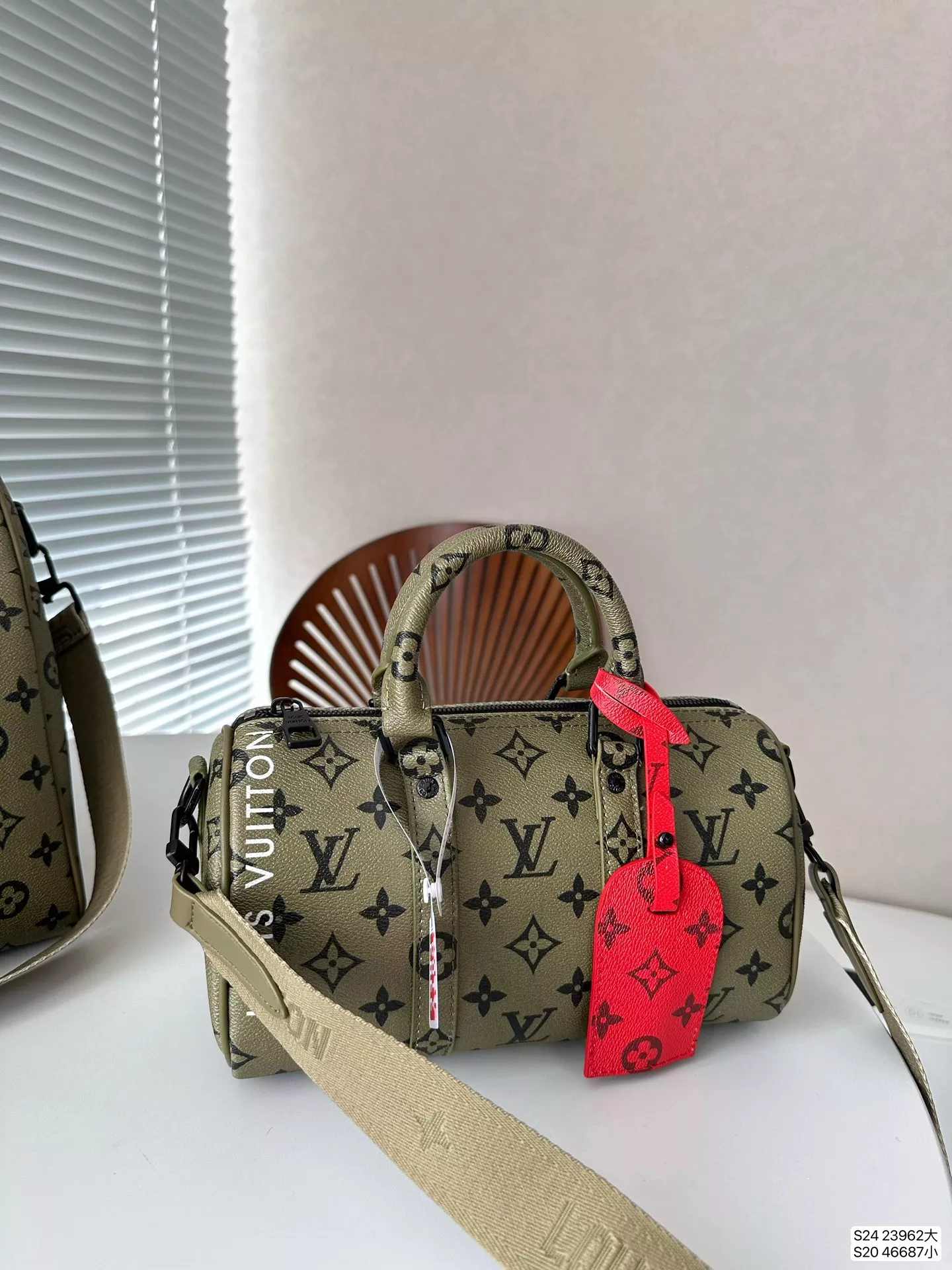 LOUIS VUITTON | Juliaが投稿したフォトブック | Lemon8