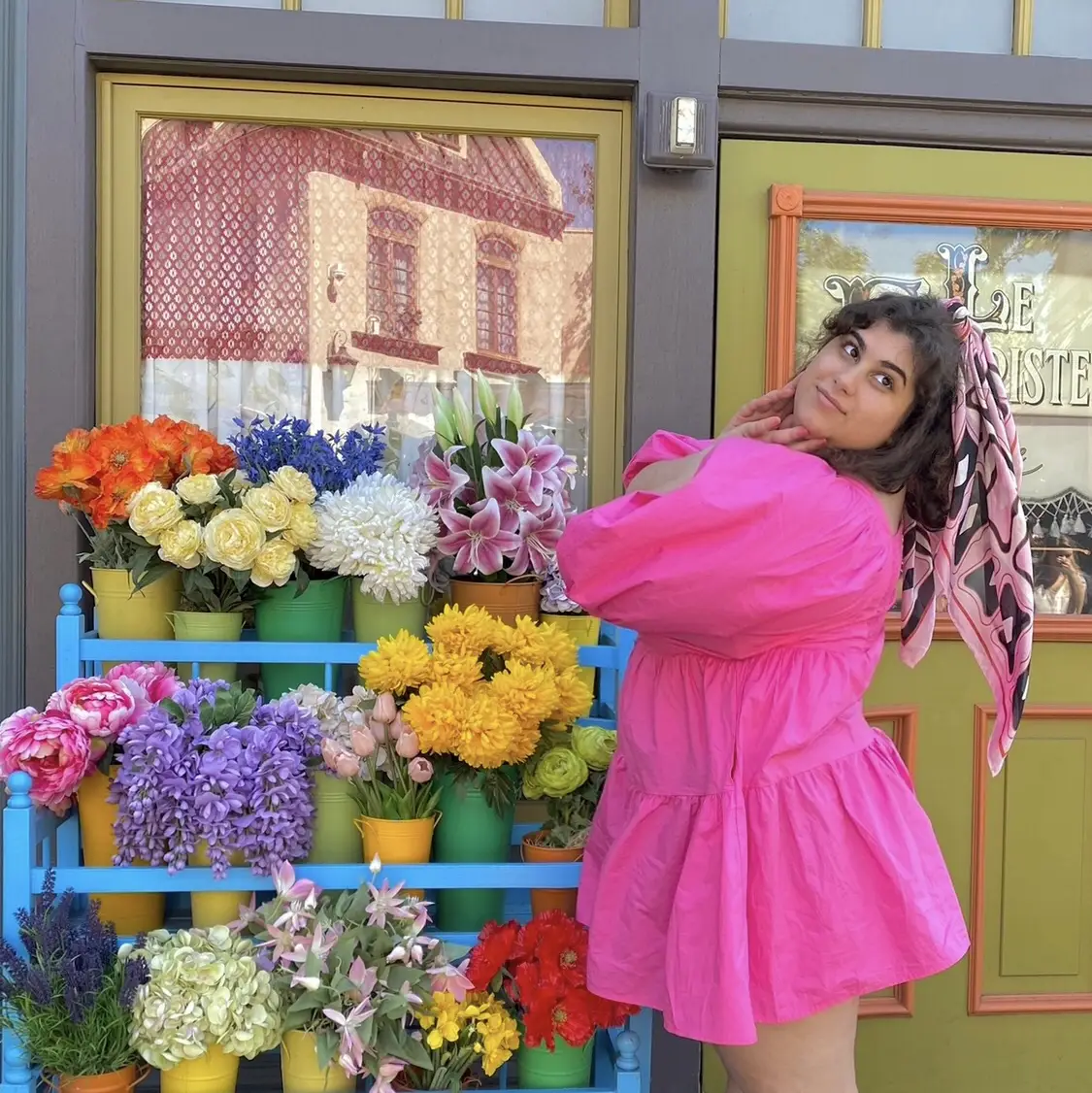 Malibu Barbie truck tour 💗🌷👛💐🌟🍓🍰🛍️🎀, Gallery posted by sara 🌷